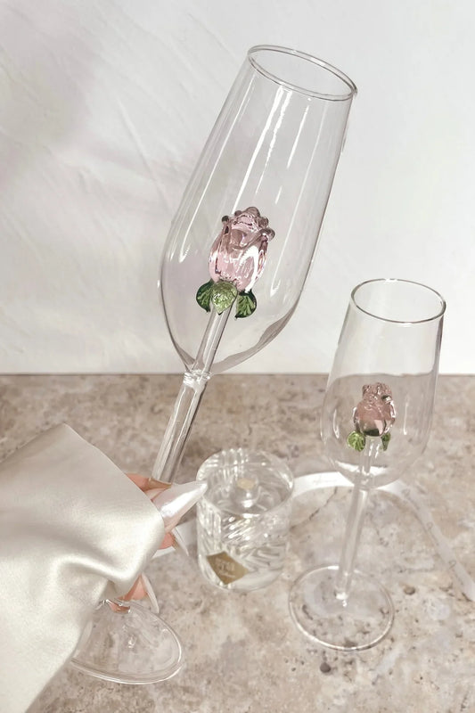 La Vie En Rose Wine Glasses